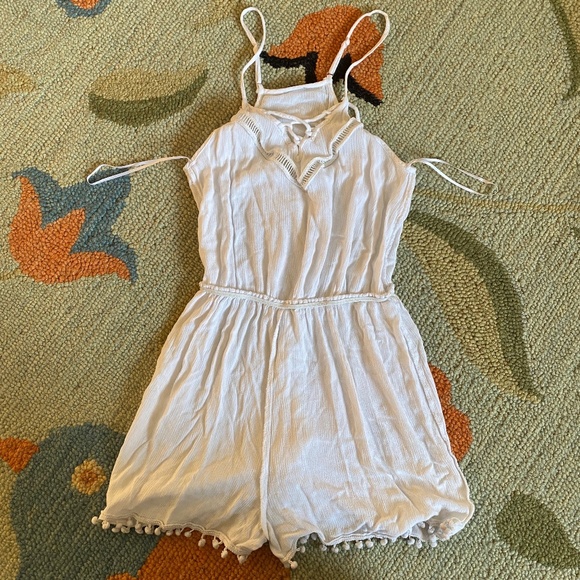 Calzedonia Cobey I White Romper I Lace-Up + Pom Pom Fringe - Picture 12 of 16